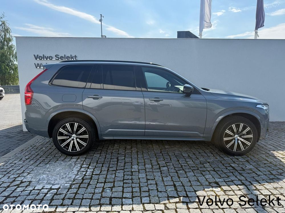 Volvo XC 90 - 7