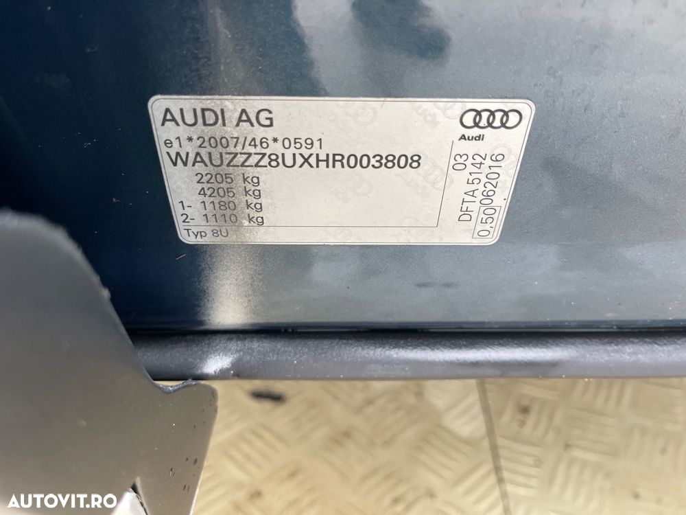 Audi Q3 2.0 TDI Quattro Stronic Design - 40