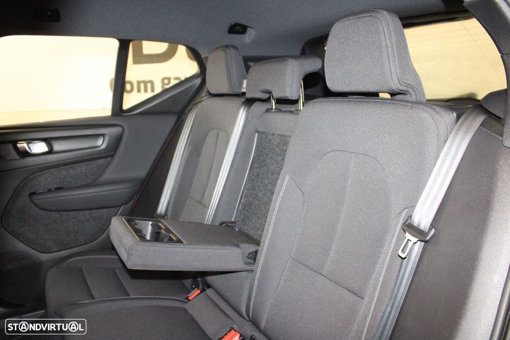 Volvo XC 40 Recharge Twin Plus - 34