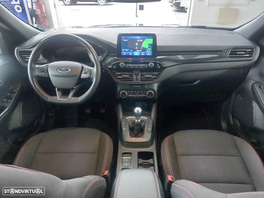 Ford Kuga 1.5 EcoBoost ST-Line - 10