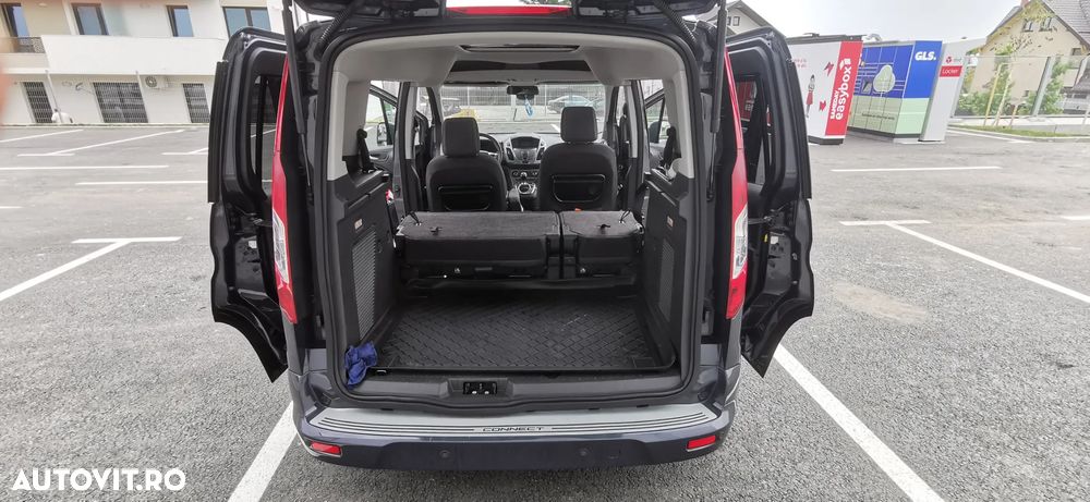 Ford Tourneo - 5