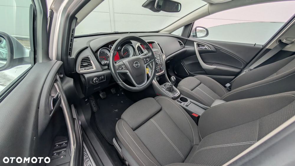 Opel Astra 2.0 CDTI DPF Innovation - 7