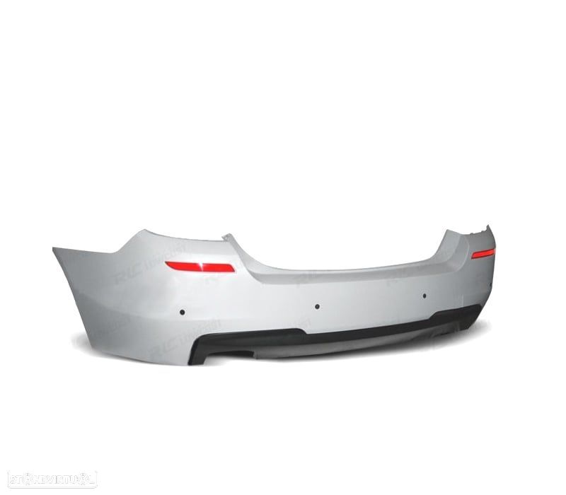 PÁRA-CHOQUES TRASEIRO BMW F10 COM PDC LOOK M - 2