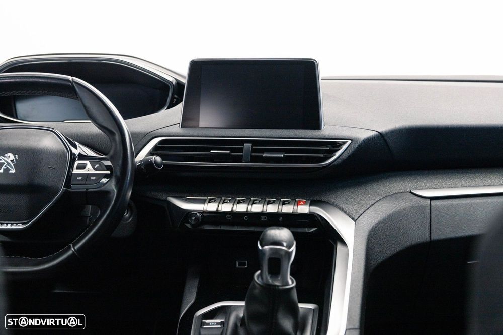 Peugeot 5008 1.6 BlueHDi Allure J18 - 15