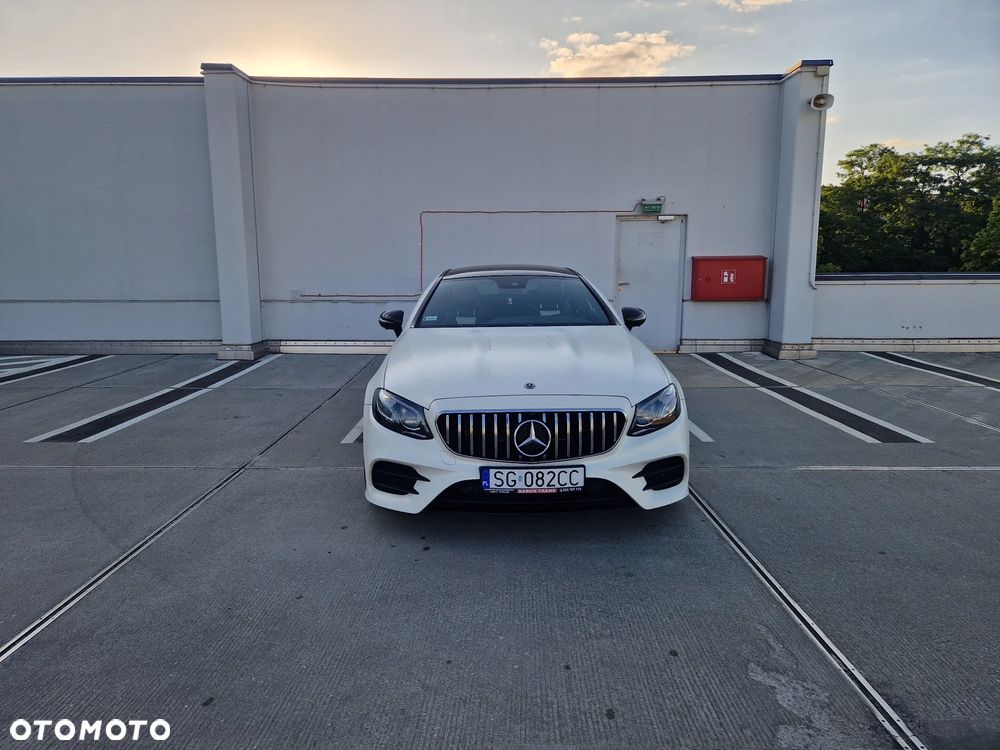 Mercedes-Benz Klasa E 220 d Coupe 9G-TRONIC - 4