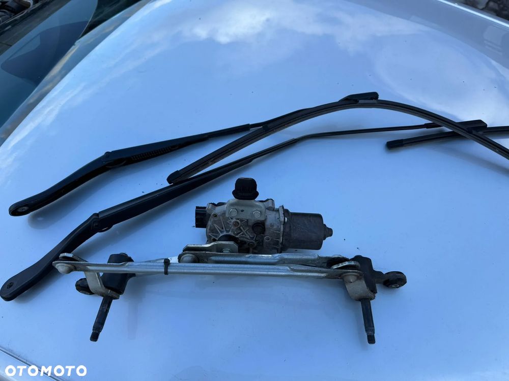 Clio V mechanizm wycieraczek + ramiona wycieraczek