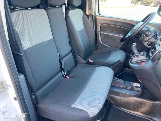 Renault Kangoo Maxi 1.5 dci IVA DEDUTIVEL - 31
