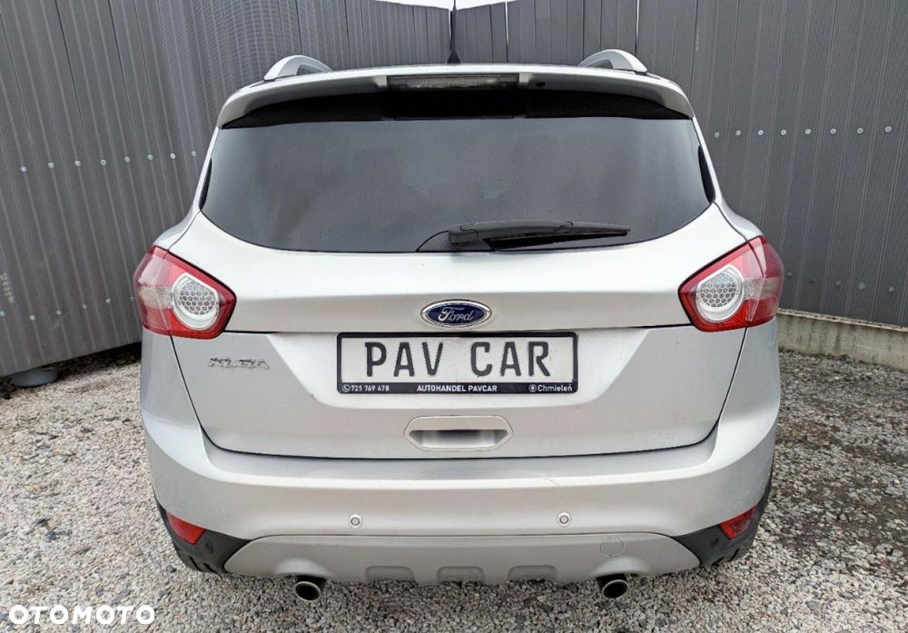 Ford Kuga 2.0 TDCi 4x4 Titanium - 4