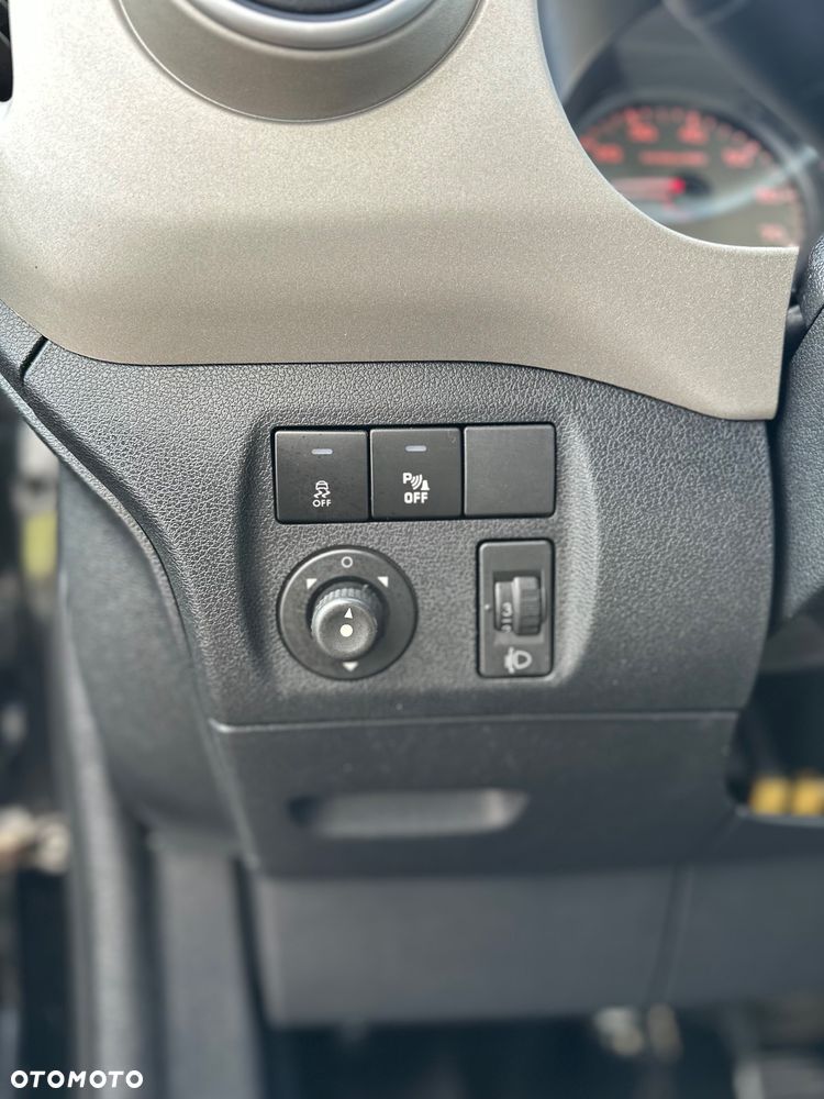 Citroën Berlingo - 25