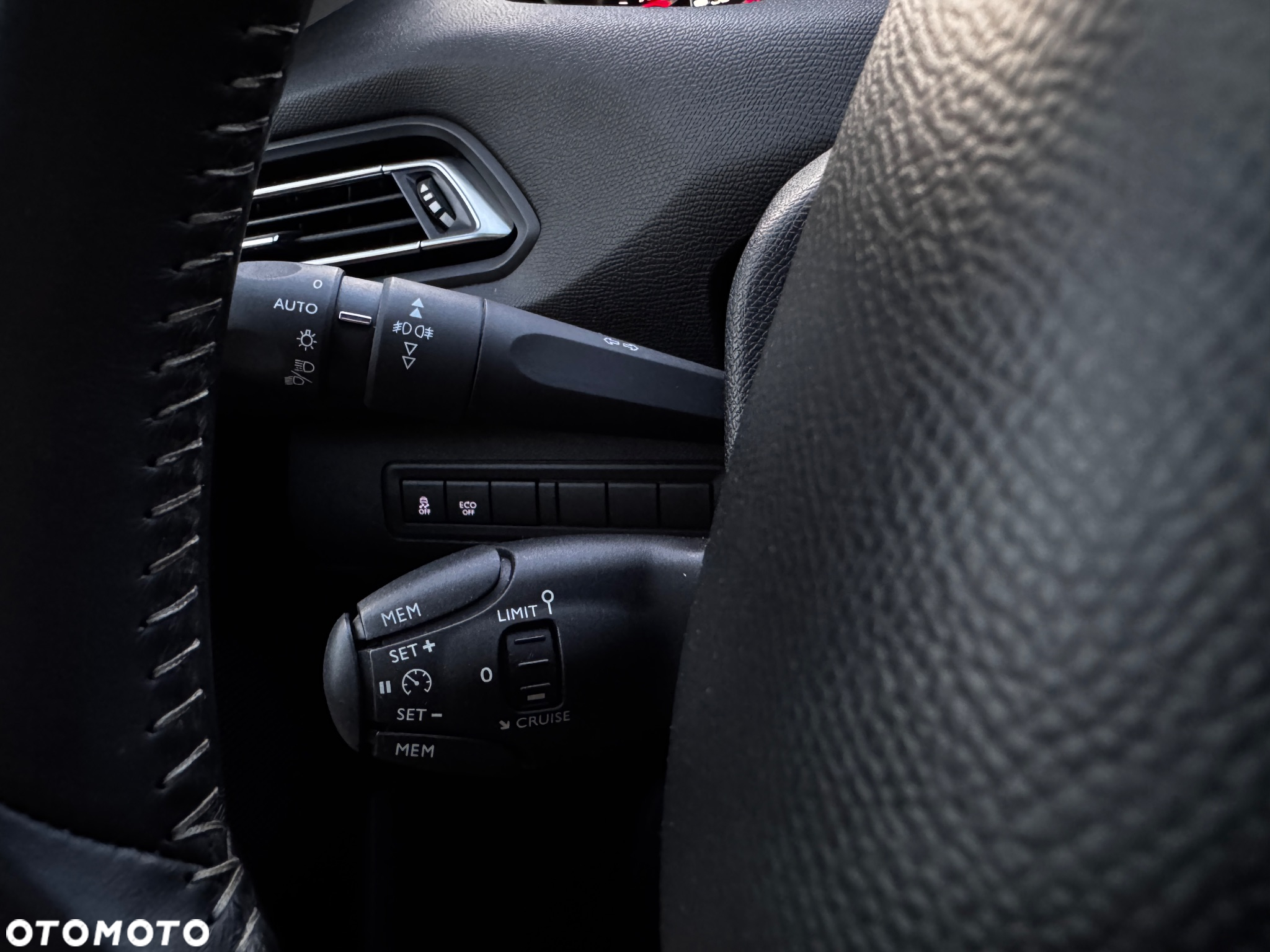 Peugeot 308 SW PureTech 130 Stop & Start Allure - 20