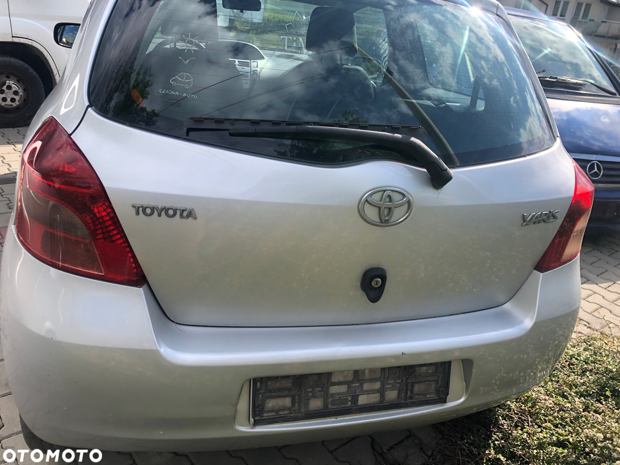 Fotel prawy lewy kanapa kpl Toyota Yaris II 3D - 7