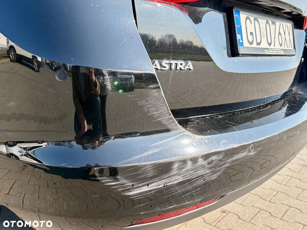 Opel Astra 1.6 CDTI Sport - 16