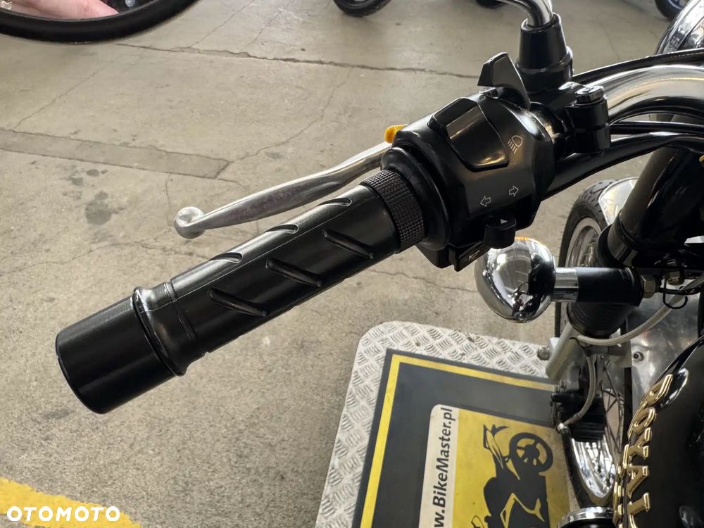 Royal Enfield Bullet - 28