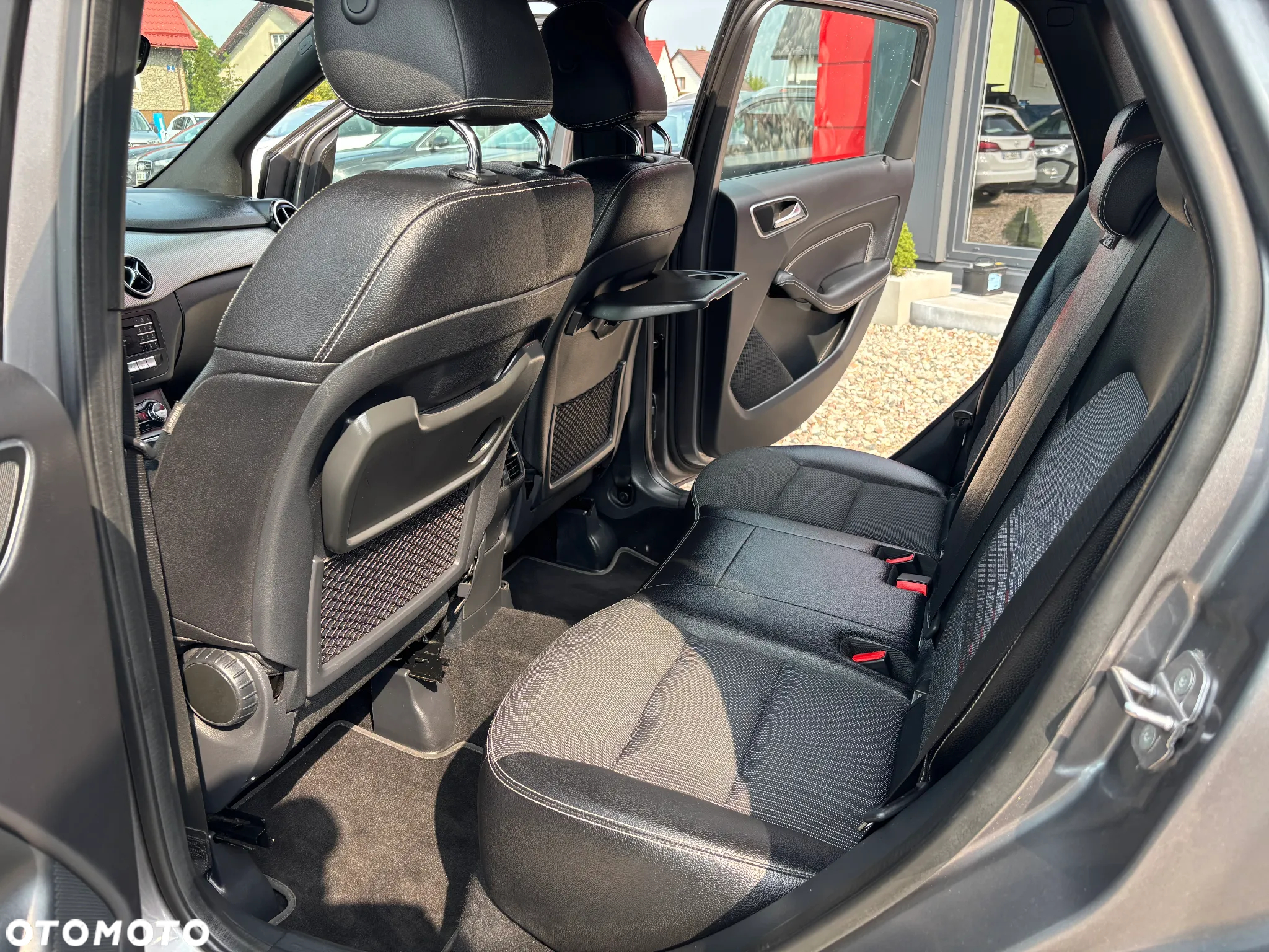 Mercedes-Benz Klasa B 200 d 7G-DCT Edition - 17