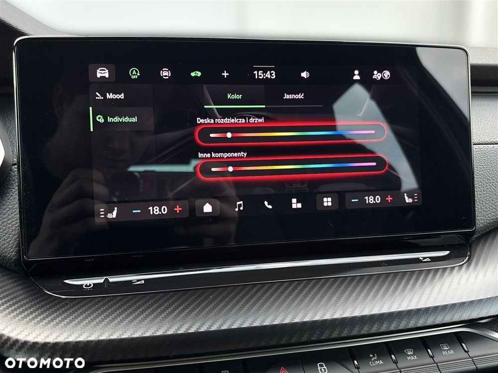 Skoda Octavia 1.5 TSI mHEV Sportline DSG - 28