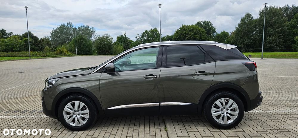 Peugeot 3008 PureTech 130 Stop & Start GPF Allure - 16