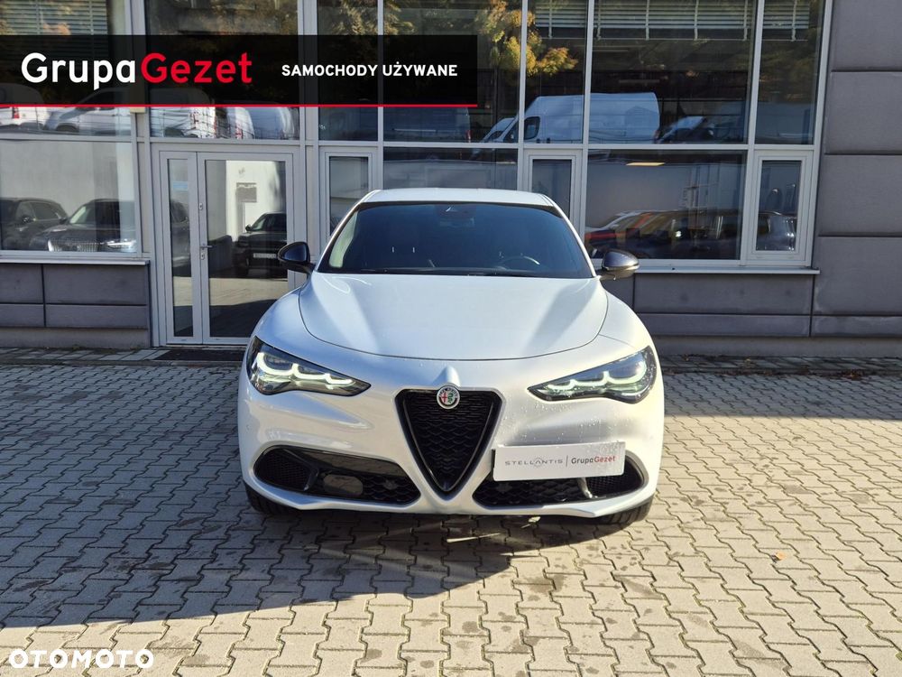 Alfa Romeo Stelvio - 3