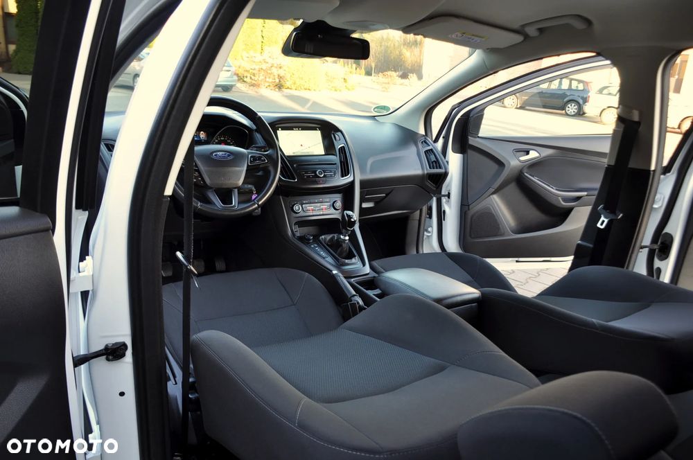 Ford Focus 1.5 TDCi Titanium - 27