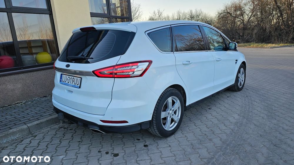 Ford S-Max 2.0 TDCi Titanium PowerShift - 6