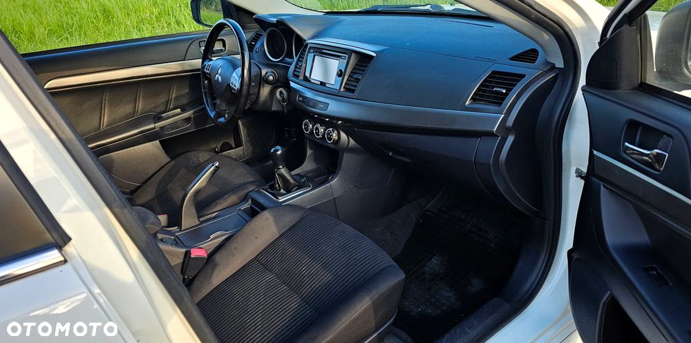 Mitsubishi Lancer 1.6 ClearTec Top - 10