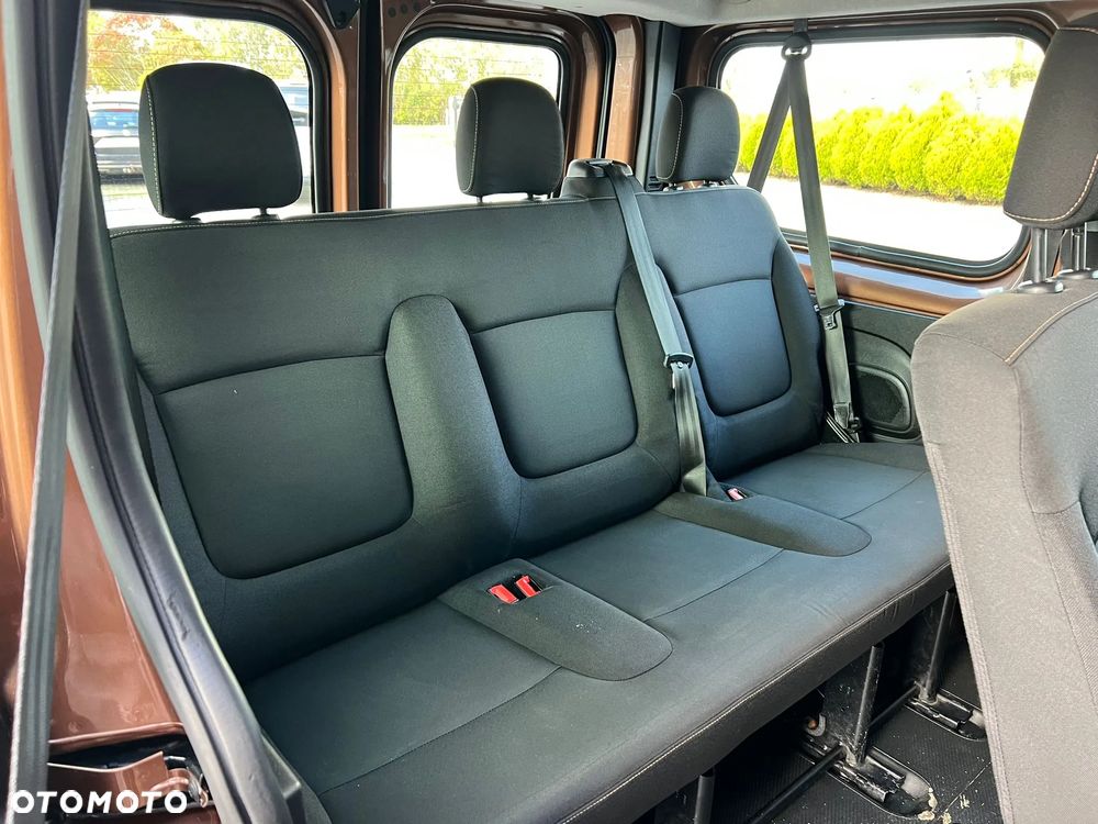 Renault Trafic - 15