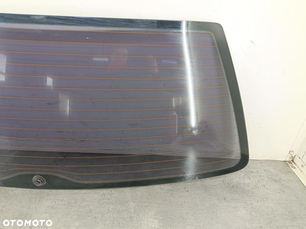 SZYBA KLAPY BAGAZNIKA VW PASSAT B5 FL SEKURIT-SAINT-GOBAIN KOMBI - 6