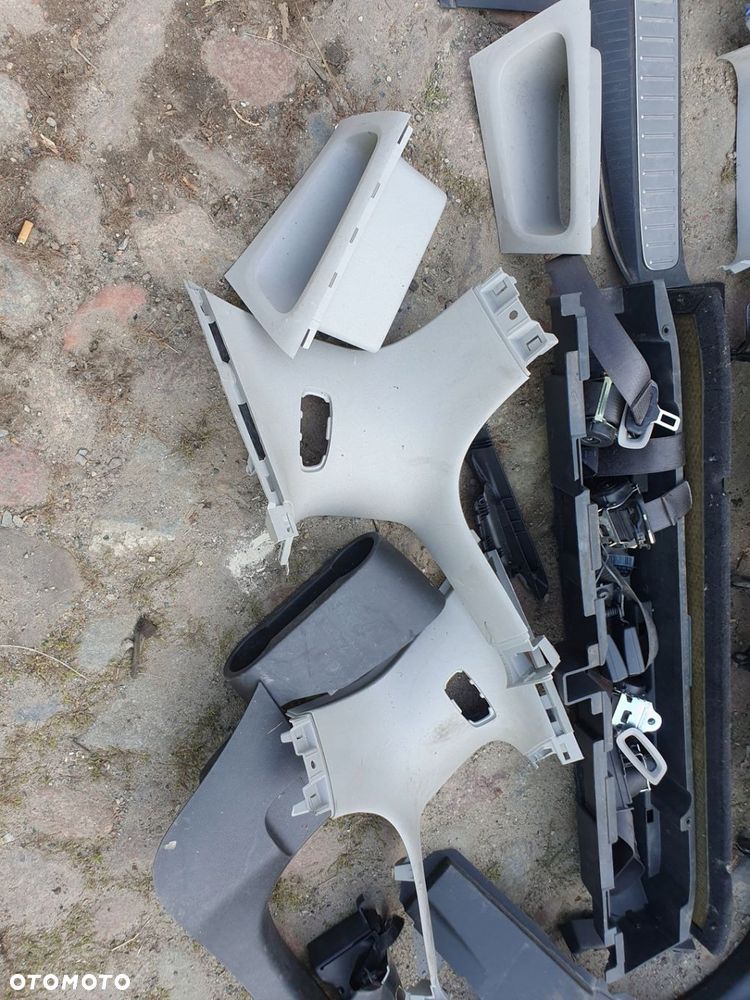 fotel 3 rząd Opel Zafira C - 7