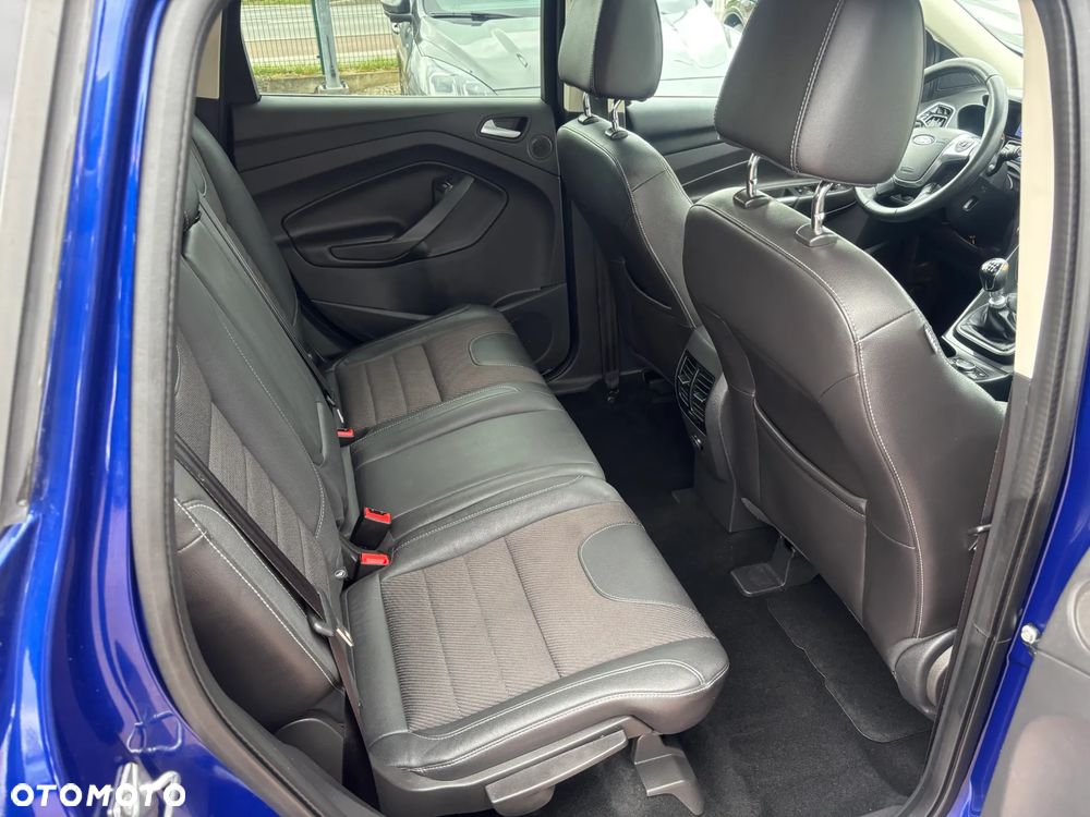 Ford Kuga 2.0 TDCi 4x4 Titanium - 14