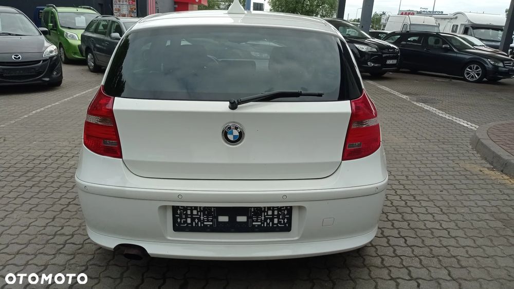 BMW Seria 1 116i - 16