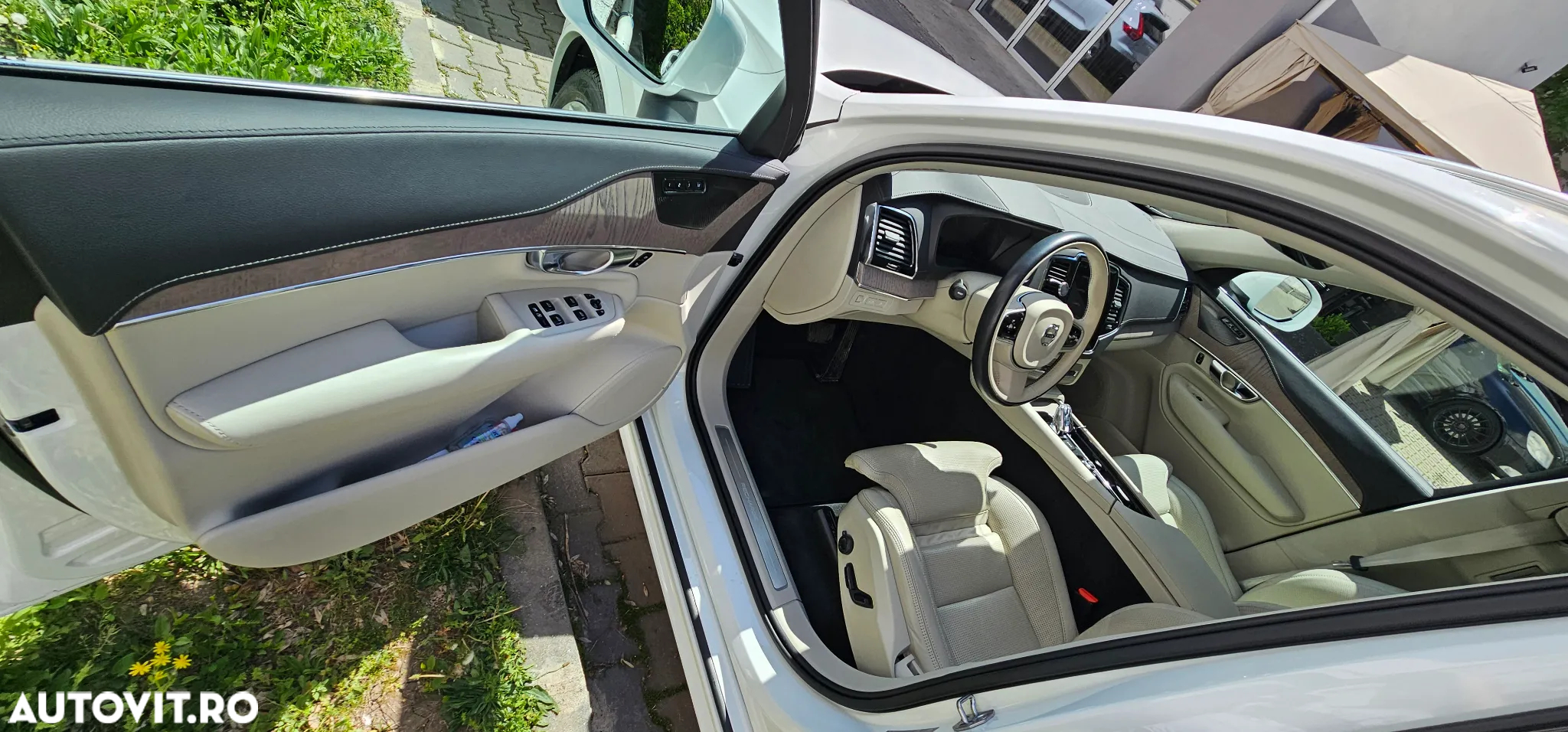 Volvo XC 90 Recharge T8 eAWD Inscription - 10