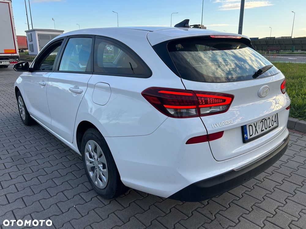 Hyundai i30 1.5 DPI Pure - 4
