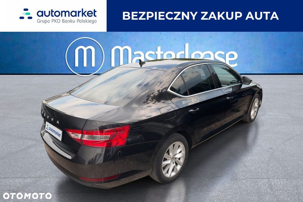 Skoda Superb 2.0 TSI Ambition DSG - 5