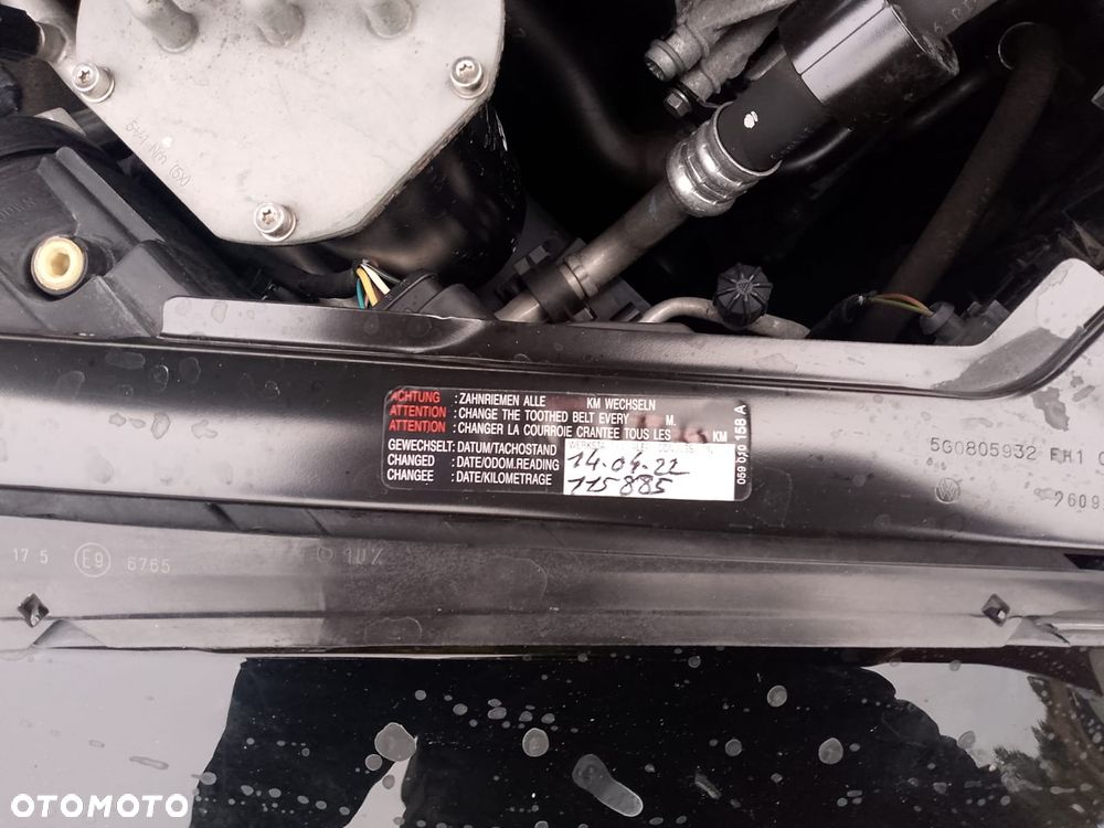 Volkswagen Golf - 15