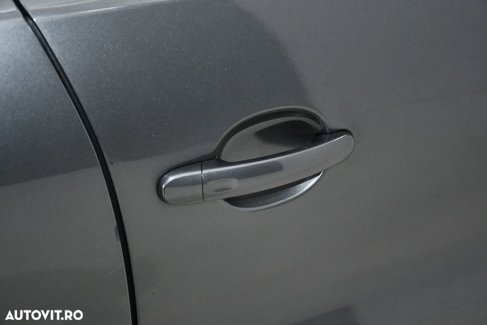 Volkswagen Tiguan - 24