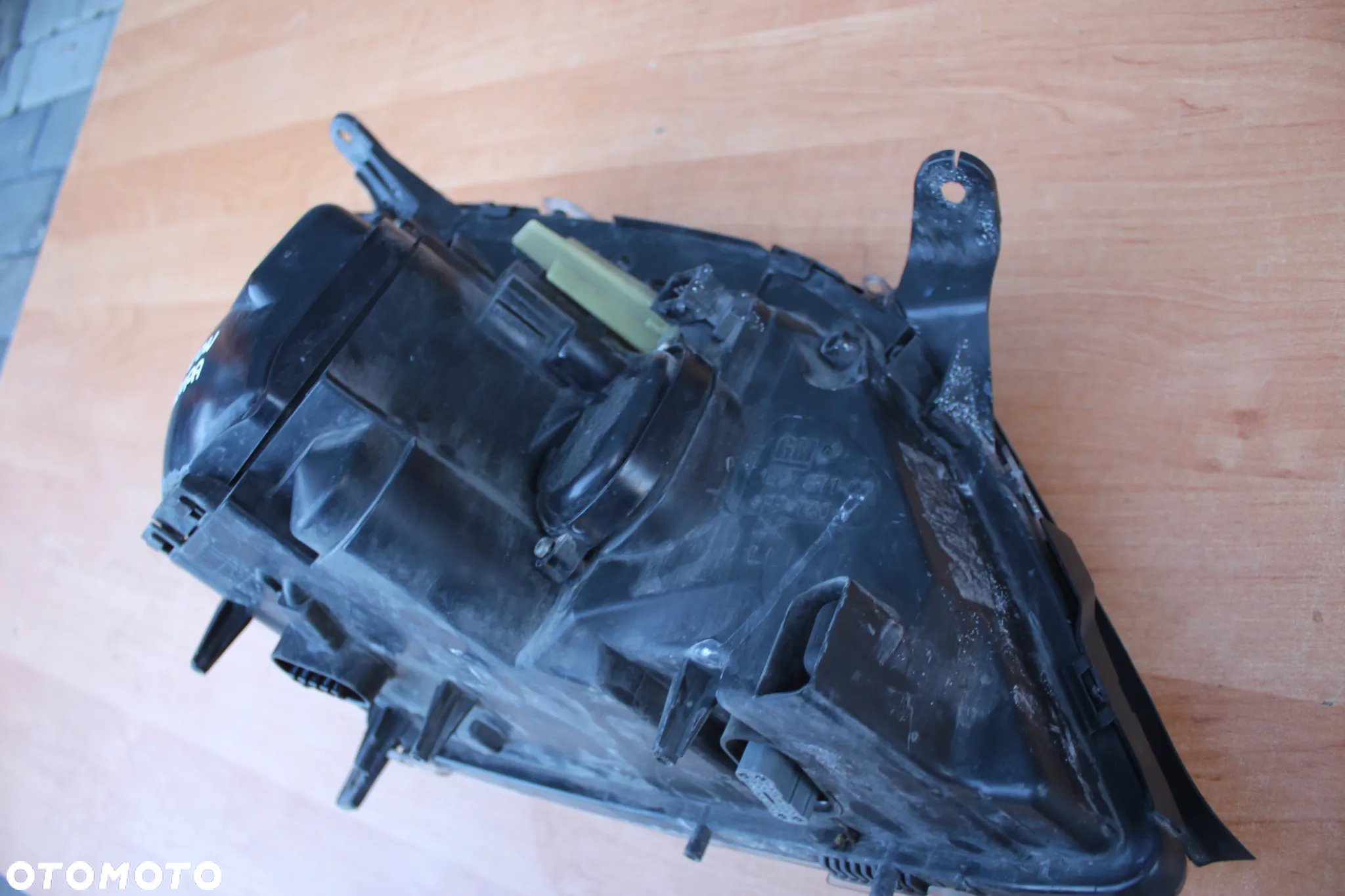 LAMPA LEWY PRZÓD PRZEDNIA LEWA BIXENON SKRĘTNY OPEL VECTRA C CIEMNA EUROPA 15987100 - 12