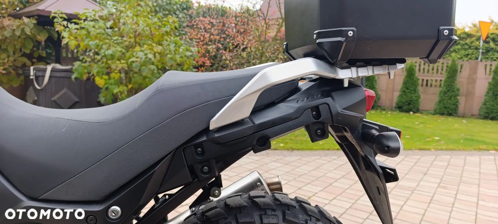 Suzuki V-STROM - 35