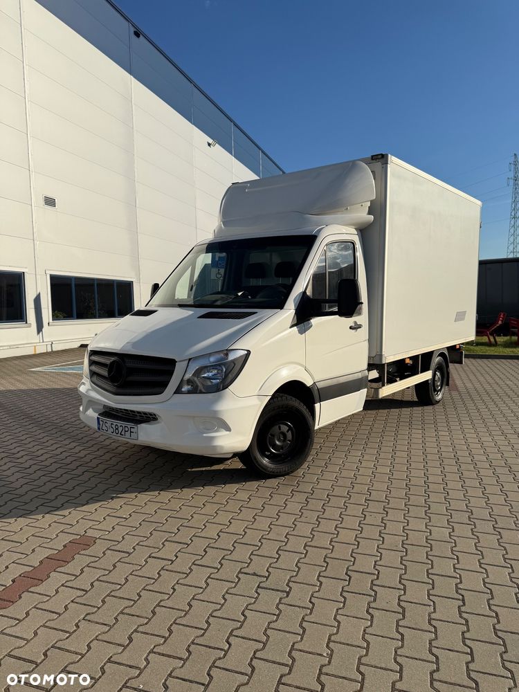 Mercedes-Benz Sprinter - 3