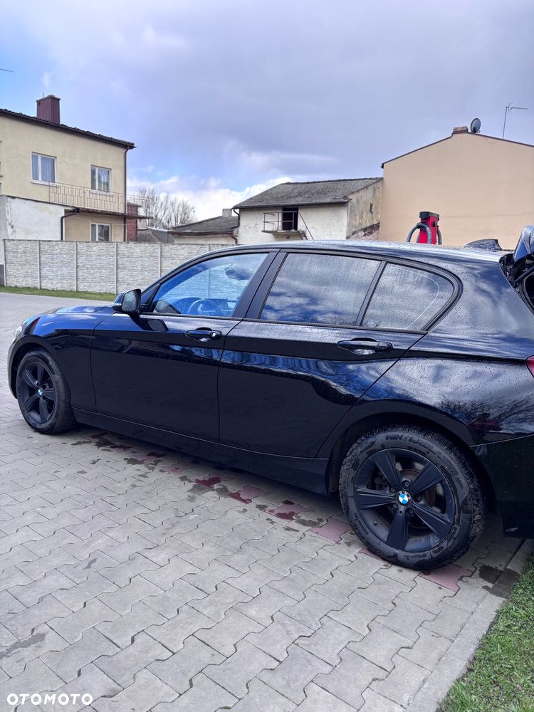 BMW Seria 1 118d - 15