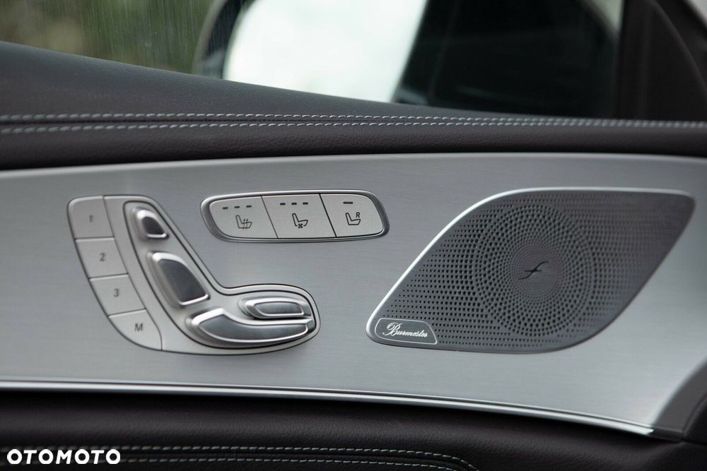 Mercedes-Benz CLS - 19