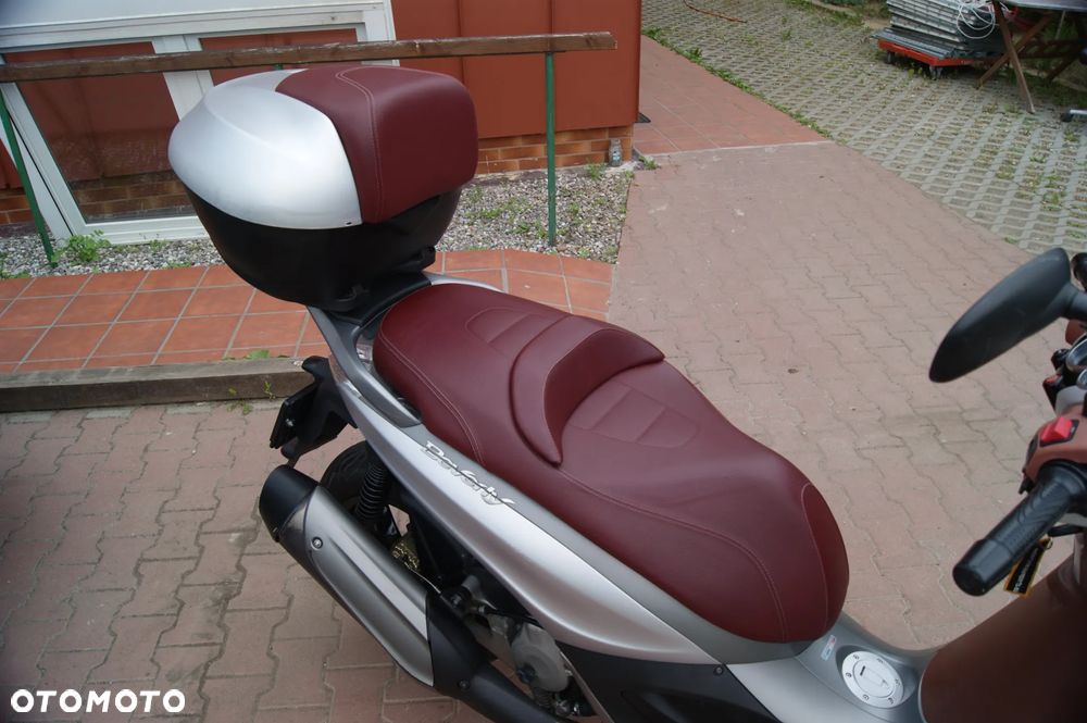 Piaggio Beverly - 16