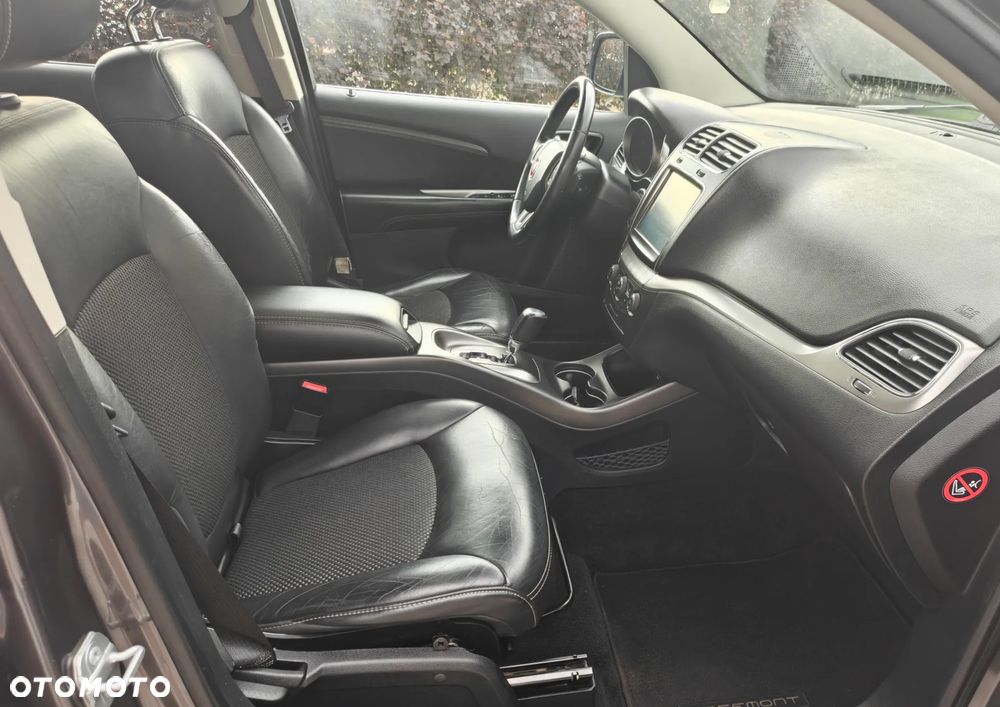 Fiat Freemont 2.0 Multijet 16V DPF Automatik Allrad Black Code - 19