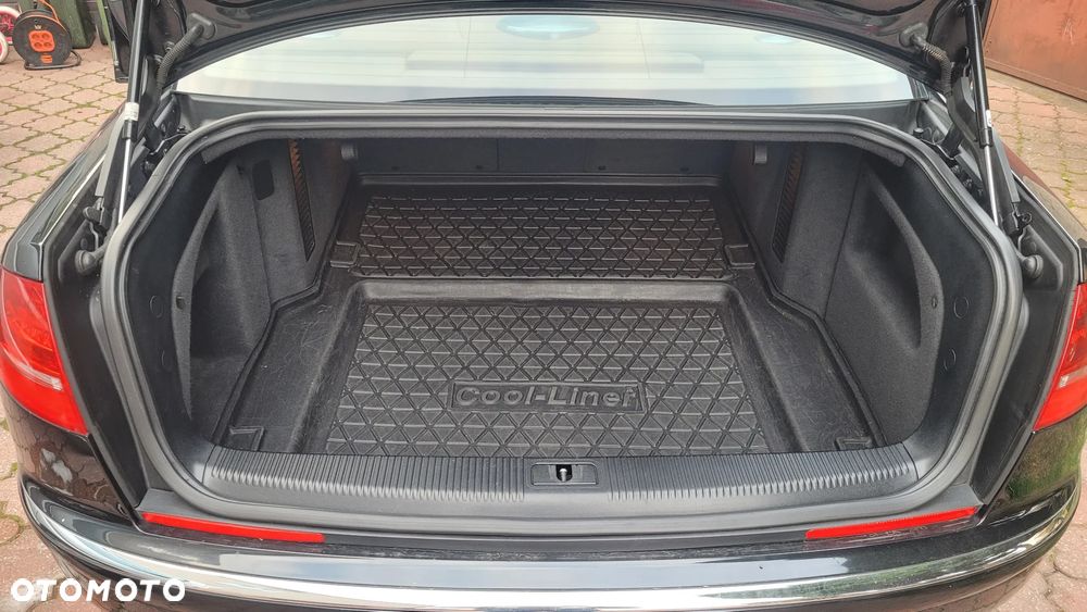 Audi A8 - 16