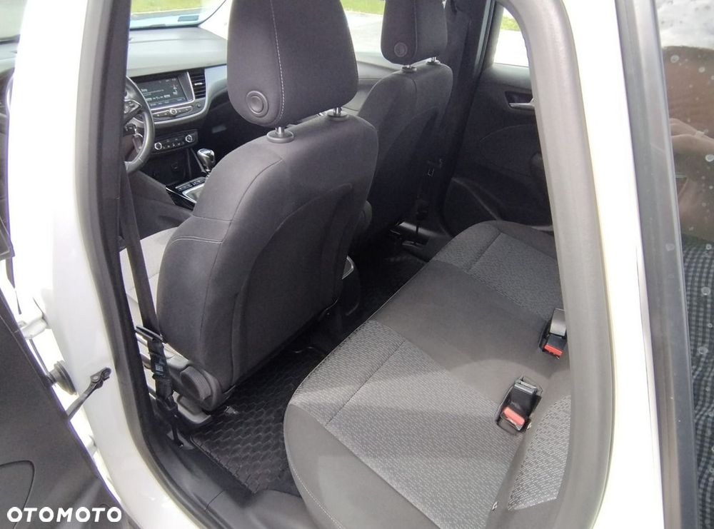Opel Crossland 1.2 T Edition - 12