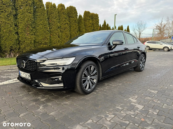 Volvo S60 B5 B AWD Ultimate Dark