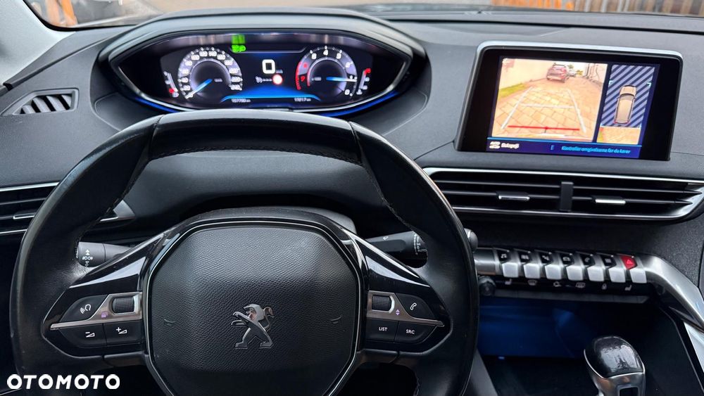 Peugeot 3008 - 8