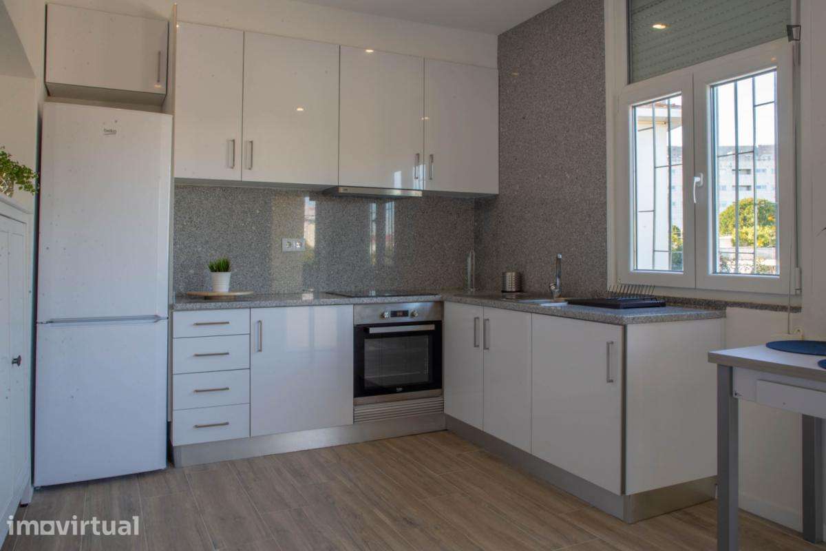 Quarto - localizado em Paranhos Porto - Grande imagem: 4/15