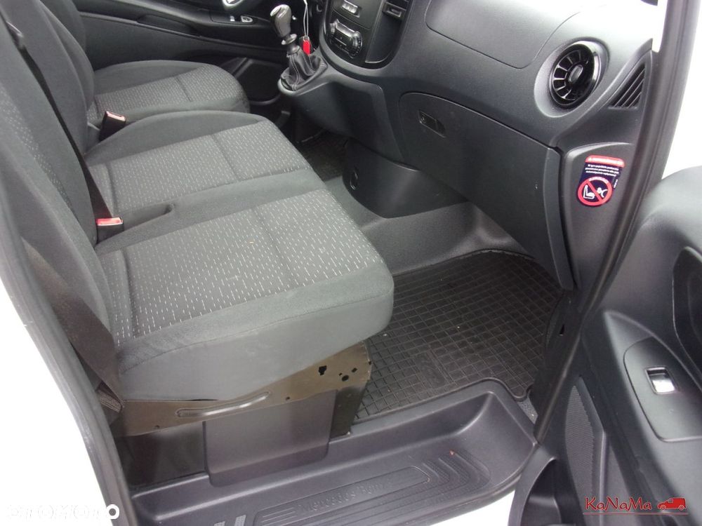 Mercedes-Benz VITO - 17