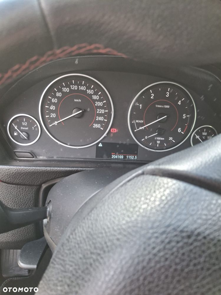 BMW Seria 3 318d xDrive - 7