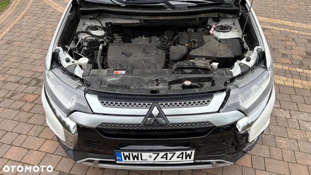 Mitsubishi Outlander 2.0 Intense 4WD CVT - 8