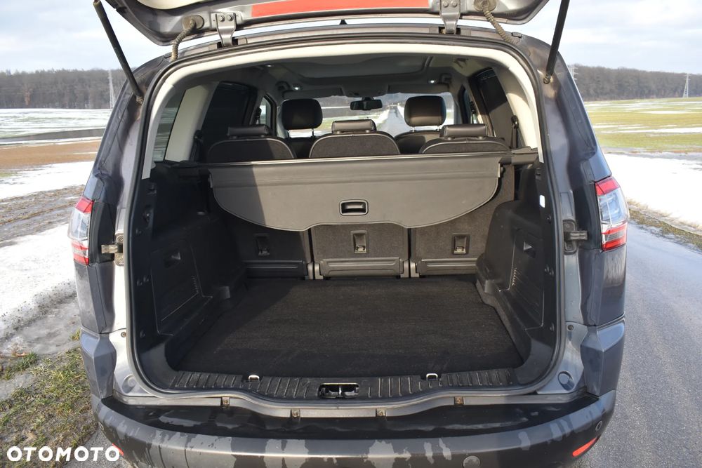 Ford S-Max 2.0 TDCi DPF Champions Edition - 8